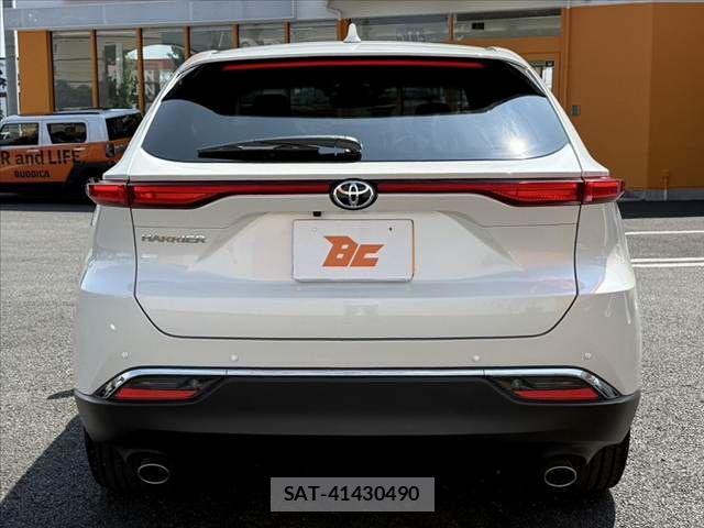 Toyota HARRIER 2022-06 8207696-13