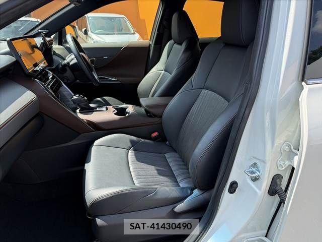 Toyota HARRIER 2022-06 8207696-16