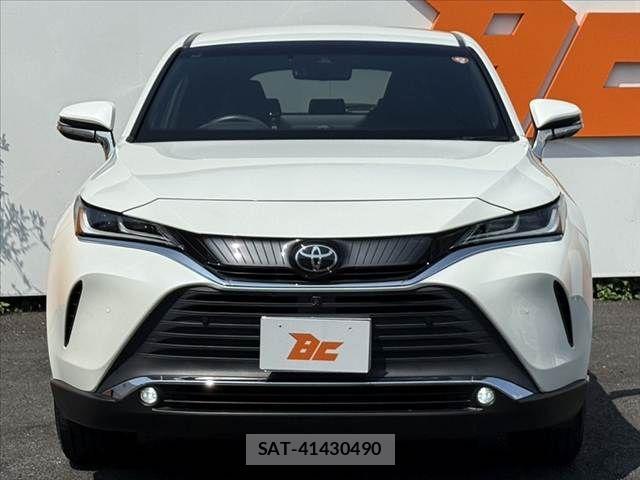Toyota HARRIER 2022-06 8207696-8