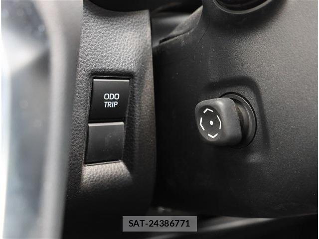 Toyota HARRIER 2023-08 8207686-13