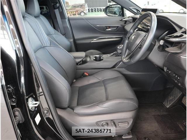 Toyota HARRIER 2023-08 8207686-16