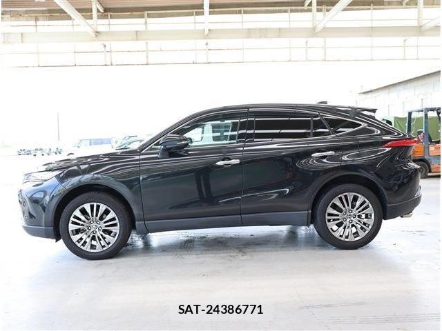 Toyota HARRIER 2023-08 8207686-28