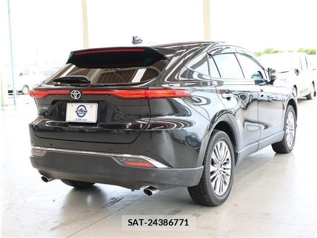 Toyota HARRIER 2023-08 8207686-6