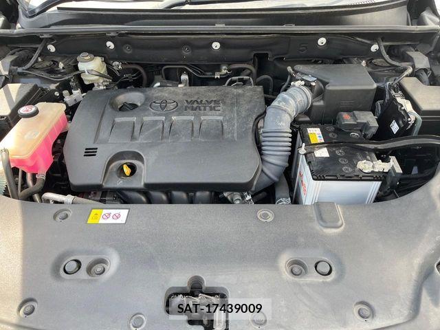 Toyota HARRIER 2017-12 8207716-17