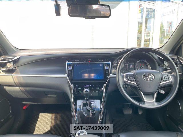 Toyota HARRIER 2017-12 8207716-1