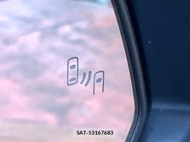 Toyota HARRIER 2025-02 8207681-6