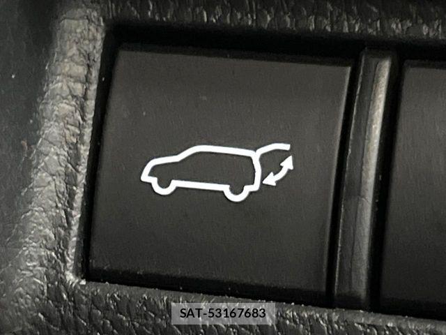 Toyota HARRIER 2025-02 8207681-7
