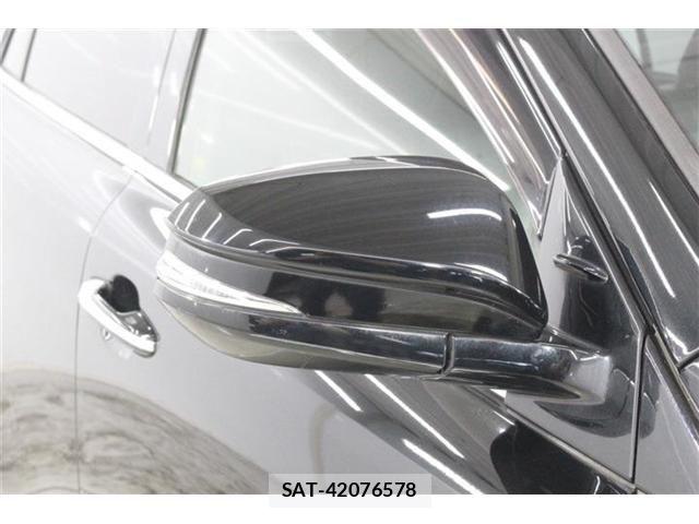 Toyota HARRIER 2014-01 8207720-9
