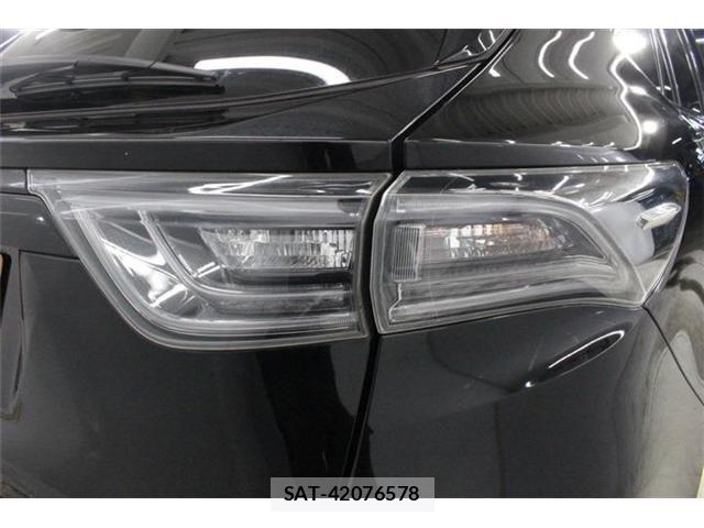 Toyota HARRIER 2014-01 8207720-18
