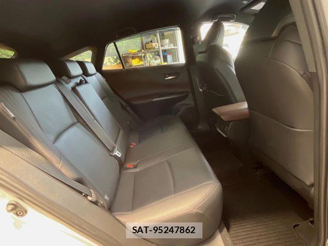 Toyota HARRIER 2025-02 8207680-9