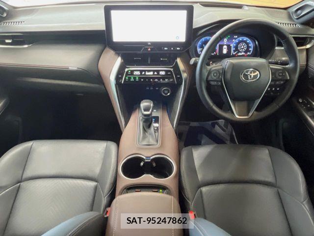Toyota HARRIER 2025-02 8207680-1