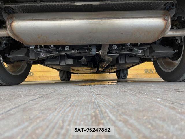 Toyota HARRIER 2025-02 8207680-19
