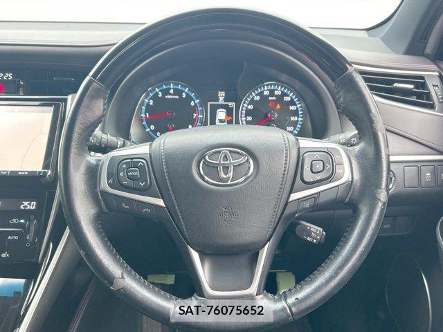 Toyota HARRIER 2015-08 8207721-14