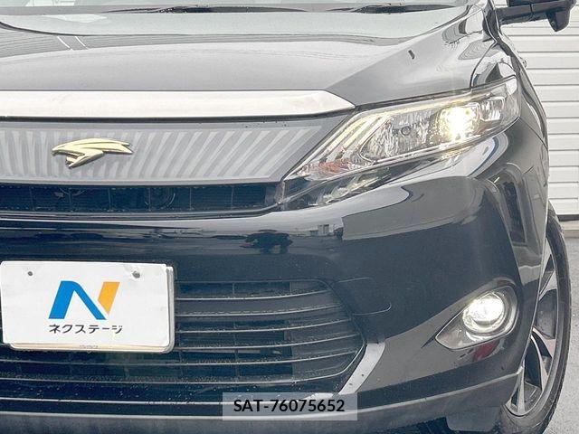 Toyota HARRIER 2015-08 8207721-15
