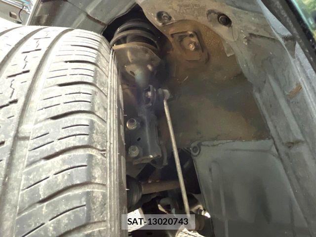 Toyota HARRIER 2014-11 8207722-19