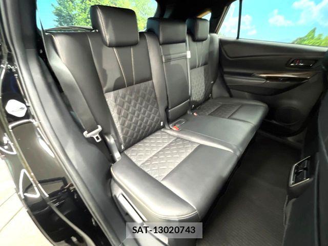 Toyota HARRIER 2014-11 8207722-8