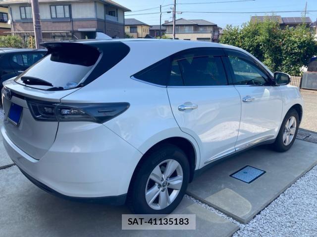 Toyota HARRIER 2015-03 8207727-1