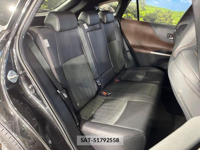 Toyota HARRIER 2023-06 8207699-9