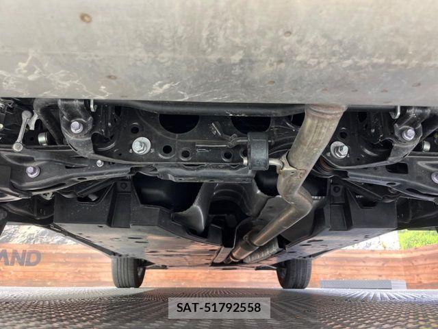 Toyota HARRIER 2023-06 8207699-18