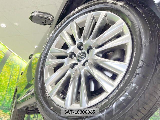 Toyota HARRIER 2018-10 8207714-12
