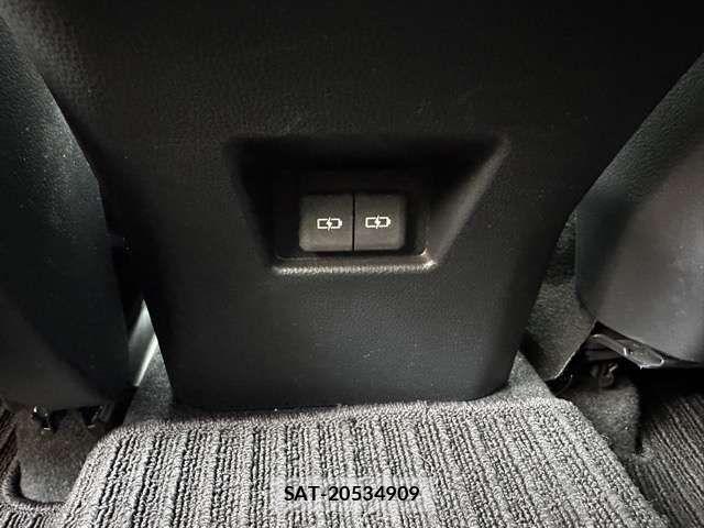 Toyota HARRIER 2023-11 8207682-6