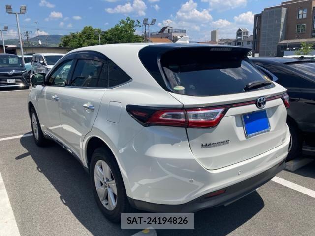 Toyota HARRIER 2018-07 8230209-1