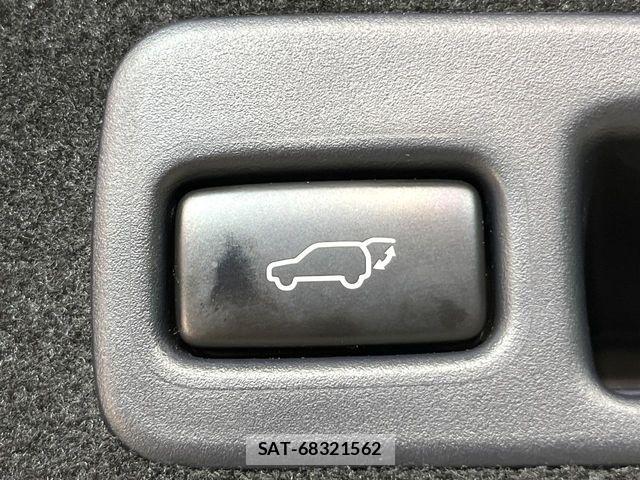 Toyota HARRIER 2017-10 8230207-5