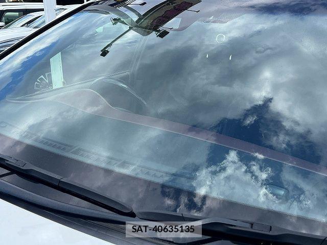 Toyota HARRIER 2017-09 8230202-11