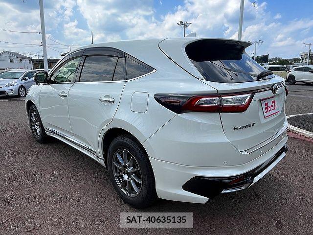 Toyota HARRIER 2017-09 8230202-8
