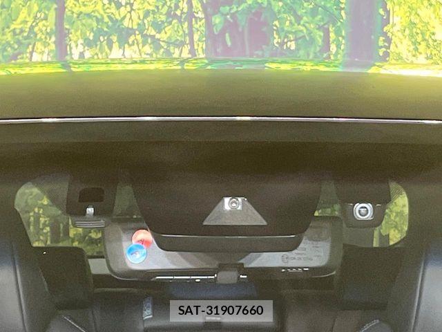 Toyota HARRIER 2021-01 8230198-4