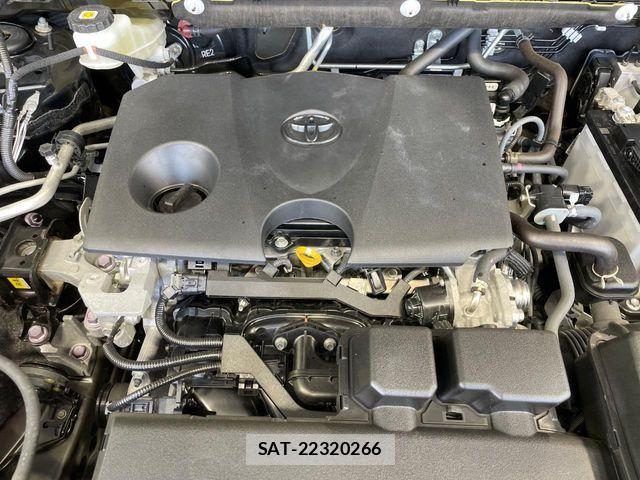 Toyota HARRIER 2021-06 8230196-17