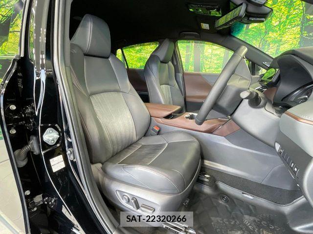 Toyota HARRIER 2021-06 8230196-7