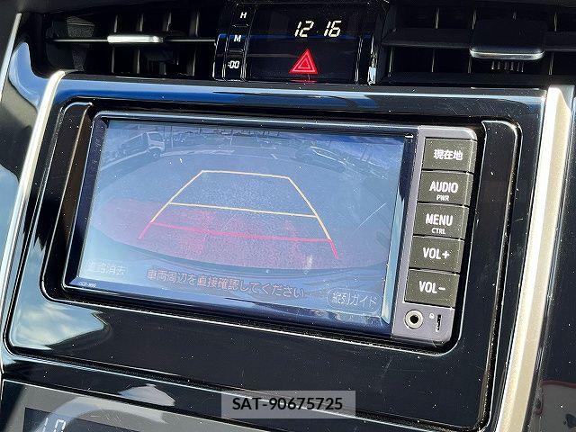 Toyota HARRIER 2017-08 8230205-10