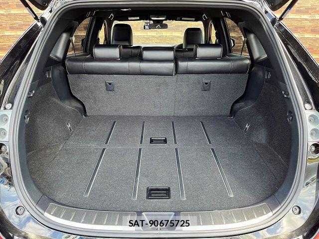 Toyota HARRIER 2017-08 8230205-20