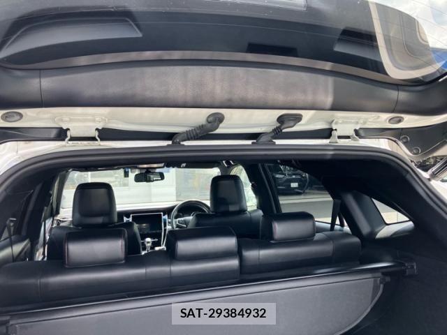 Toyota HARRIER 2020-03 8230204-10