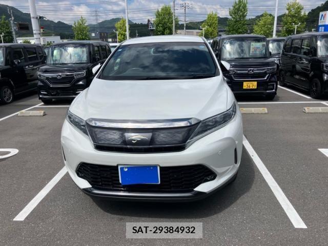 Toyota HARRIER 2020-03 8230204-1