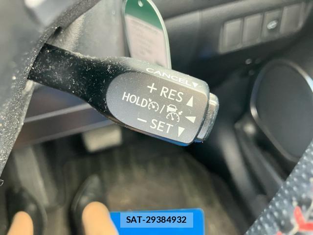 Toyota HARRIER 2020-03 8230204-22