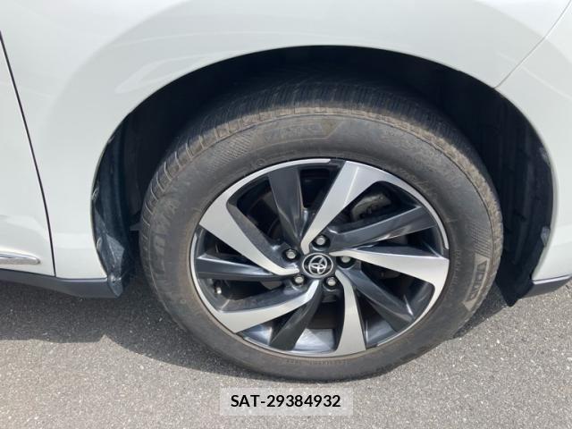 Toyota HARRIER 2020-03 8230204-3