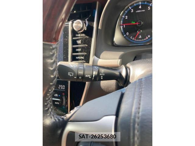 Toyota HARRIER 2015-08 8230224-11