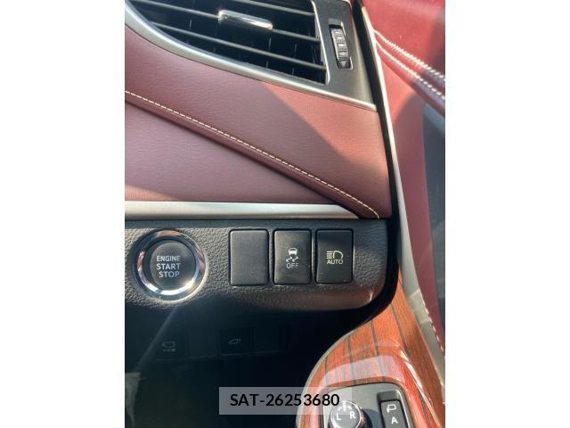 Toyota HARRIER 2015-08 8230224-16