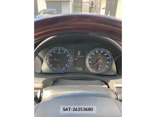 Toyota HARRIER 2015-08 8230224-18
