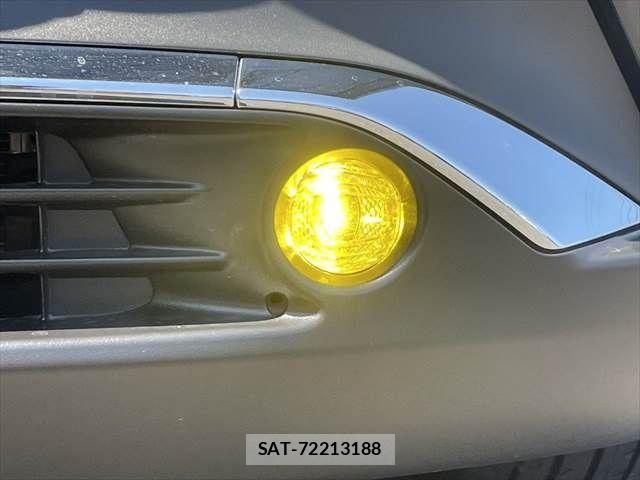 Toyota HARRIER 2020-11 8230191-15