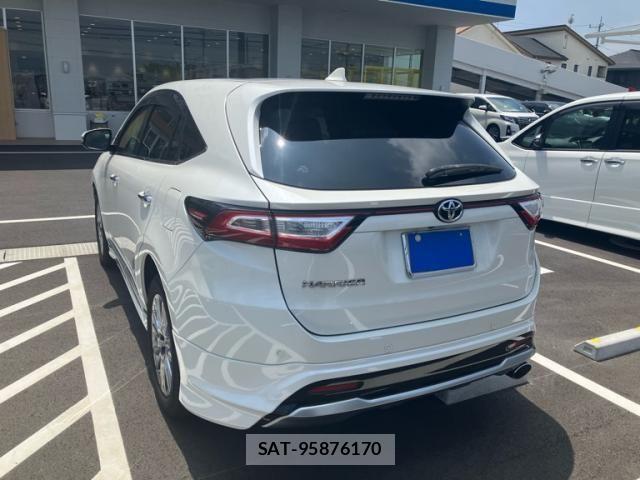Toyota HARRIER 2017-06 8230197-9