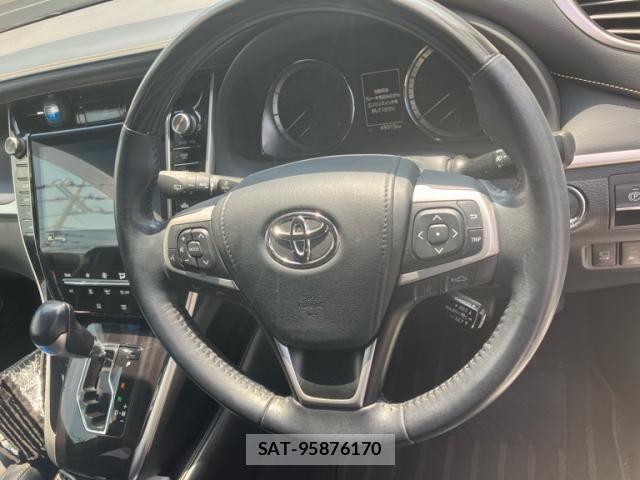 Toyota HARRIER 2017-06 8230197-19