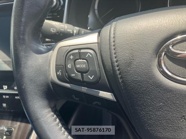 Toyota HARRIER 2017-06 8230197-21