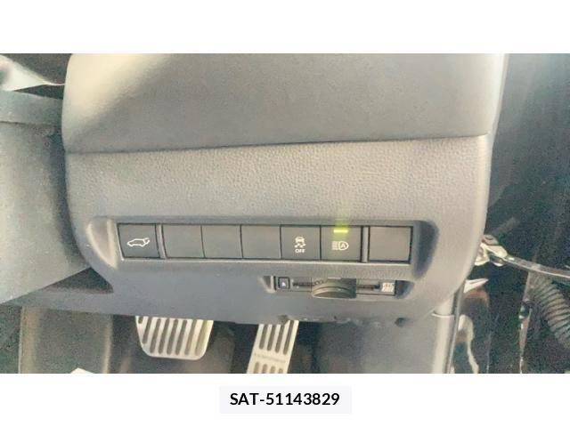 Toyota HARRIER 2023-07 8230187-18