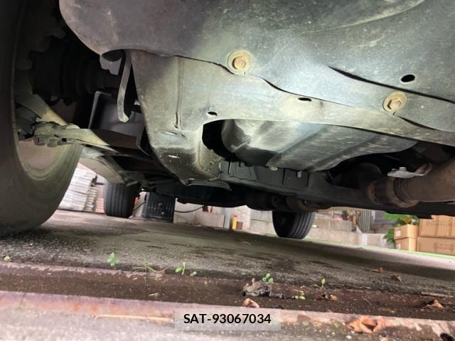 Toyota HARRIER 1999-10 8245312-25