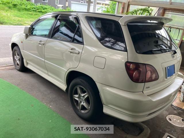 Toyota HARRIER 1999-10 8245312-3