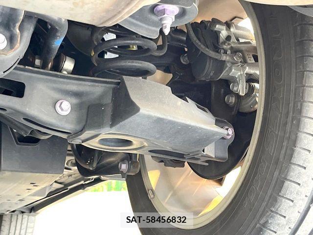 Toyota HARRIER 2021-01 8245297-19