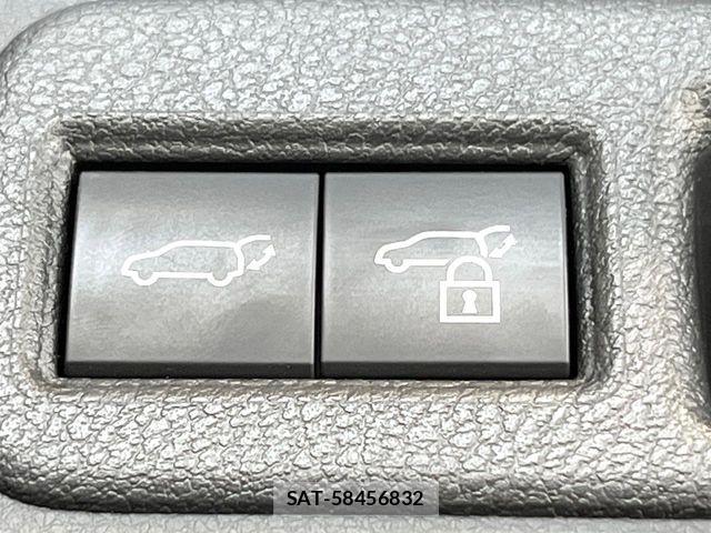 Toyota HARRIER 2021-01 8245297-5